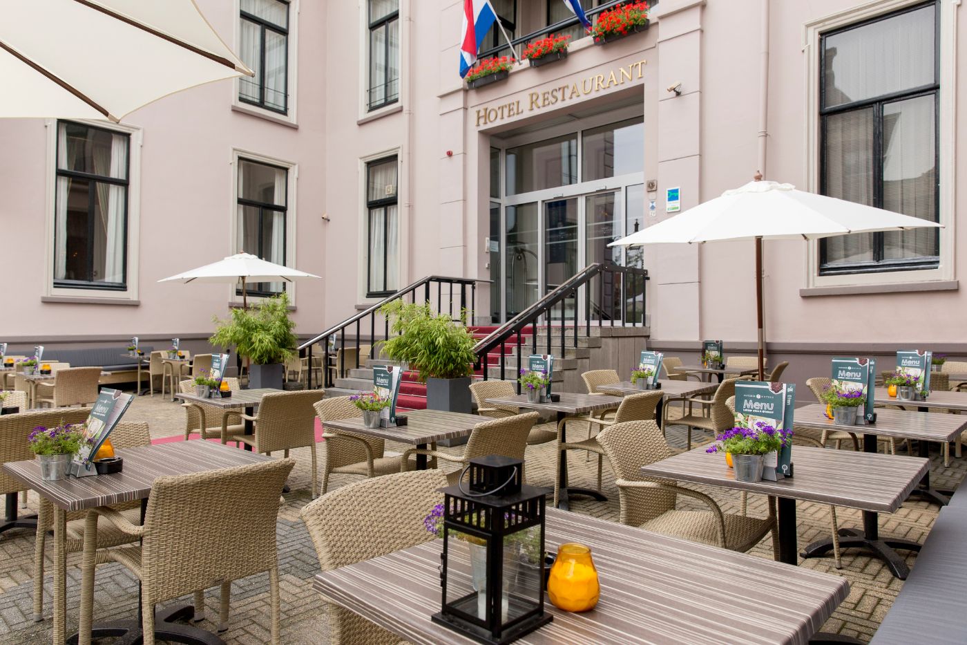 Vorstelijk high tea'en in een paleis