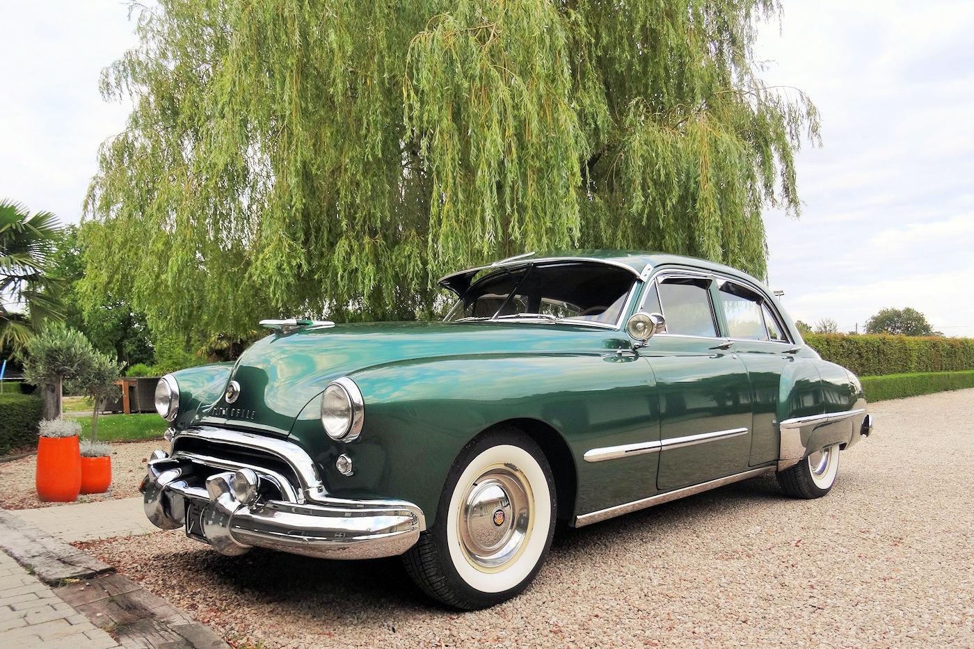 Zelf achter het stuur van een oldtimer cadeau