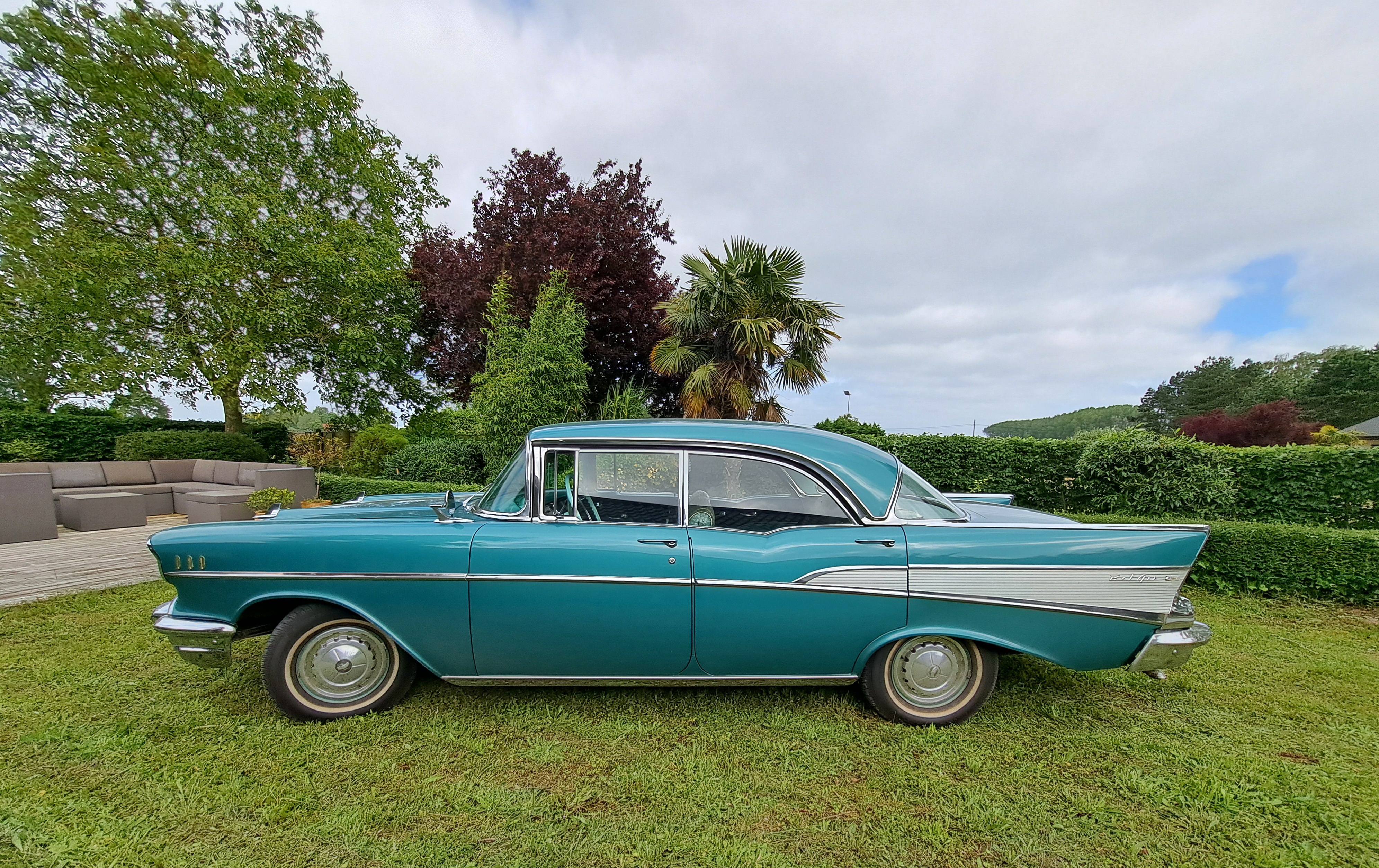Rondrit in een oldtimer
