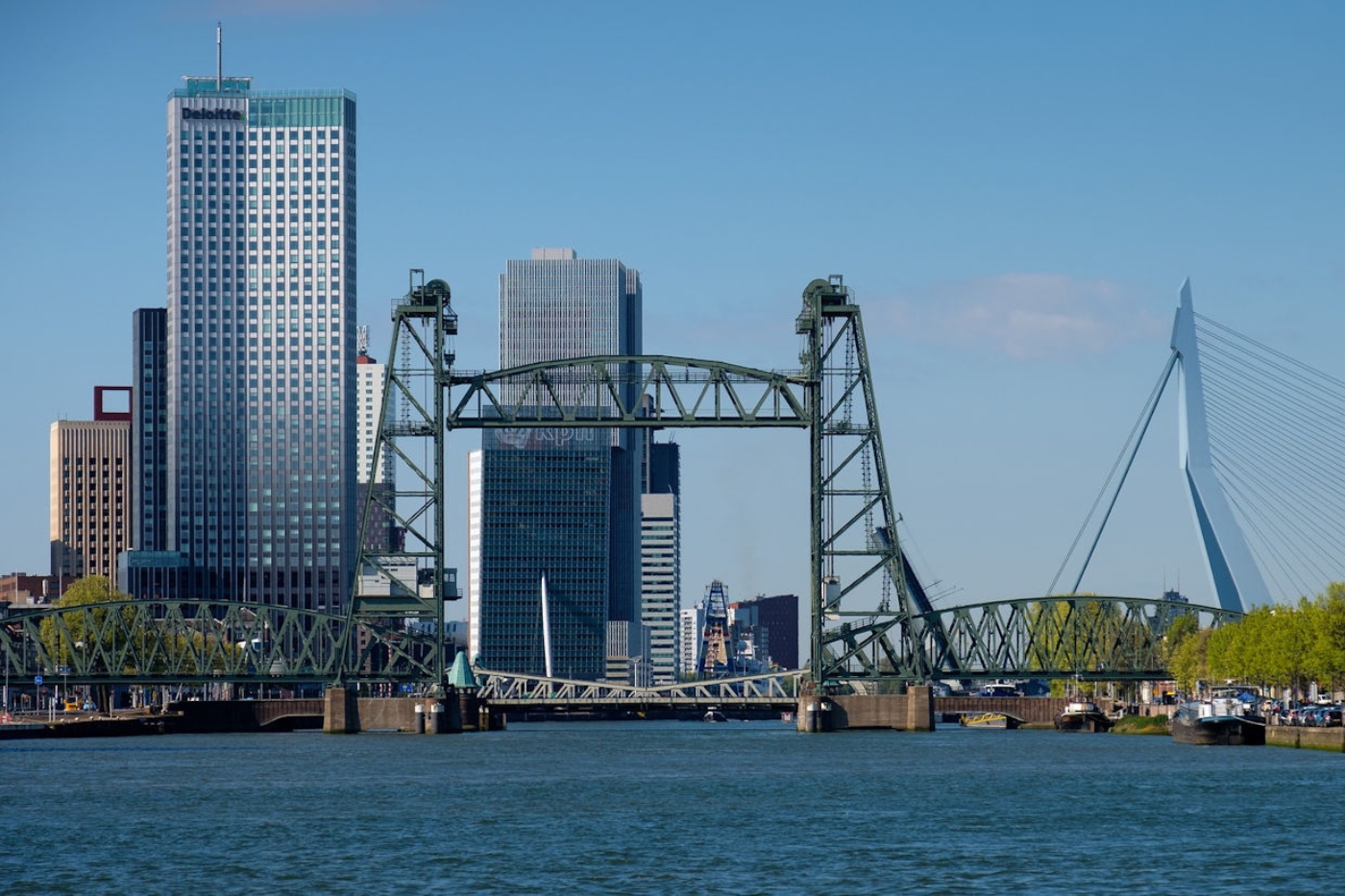 Rondvaart door de Rotterdamse haven