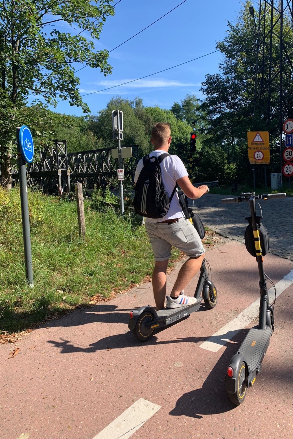Samen toeren met een E-step