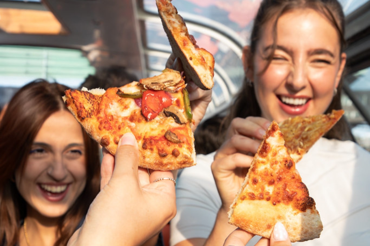 Geef een New York pizza cruise cadeau