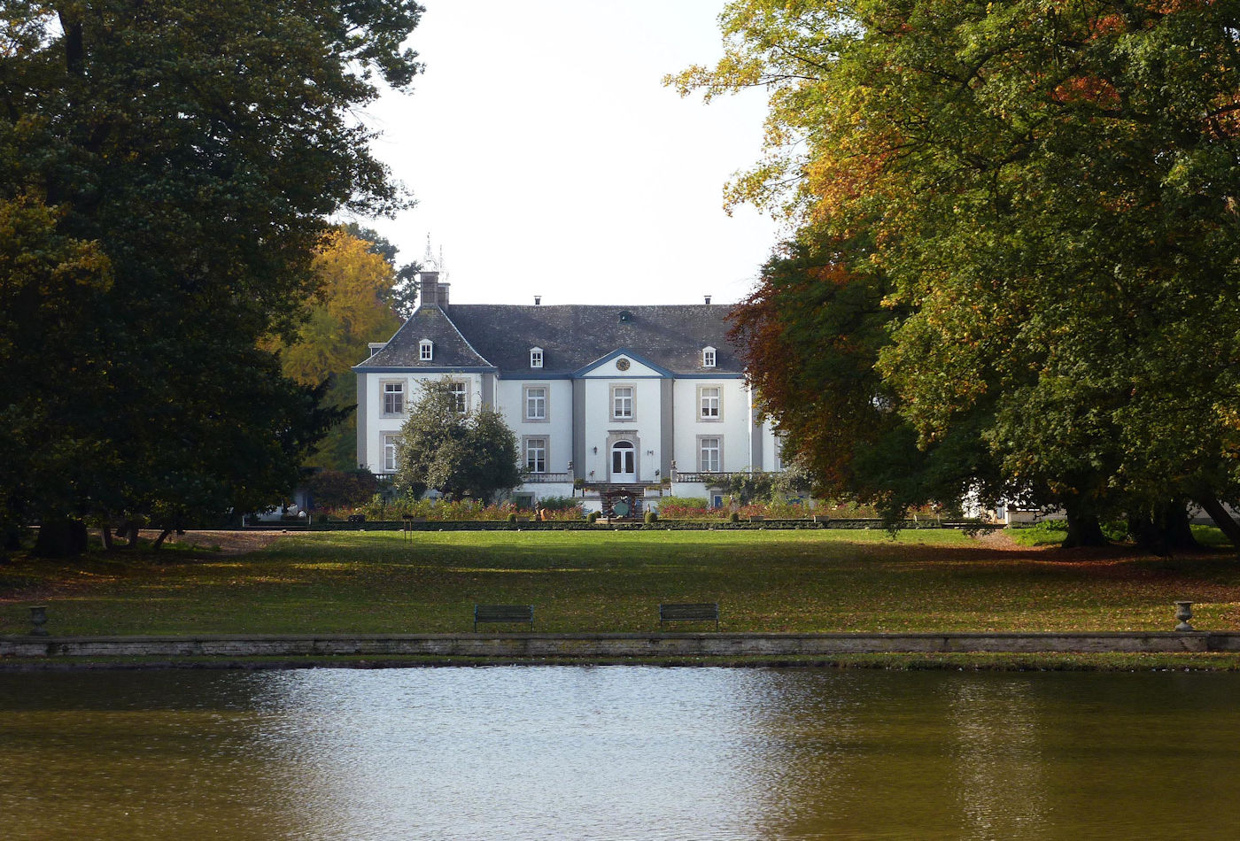 Wijnproeverij in een kasteel