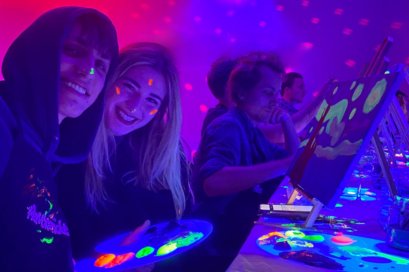 Glow in the dark schilderen cadeau