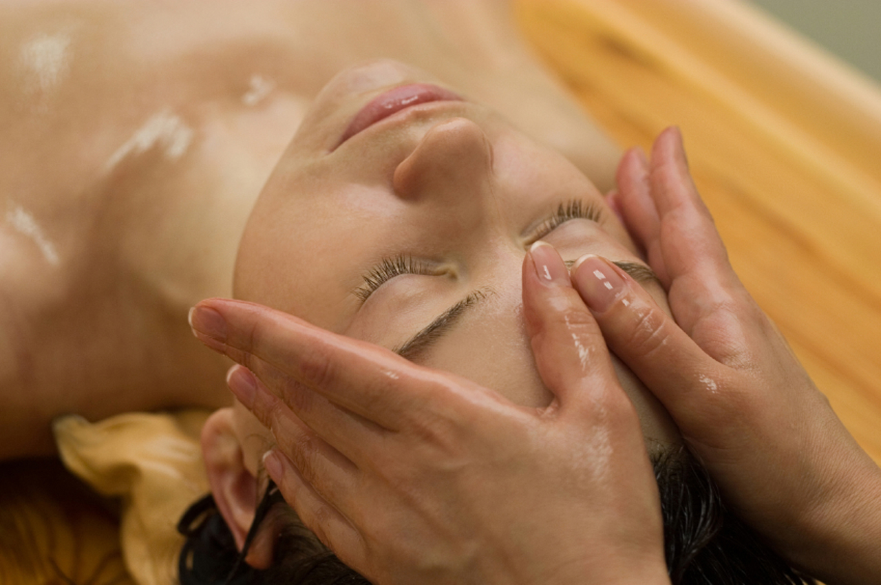 Partner massage workshop