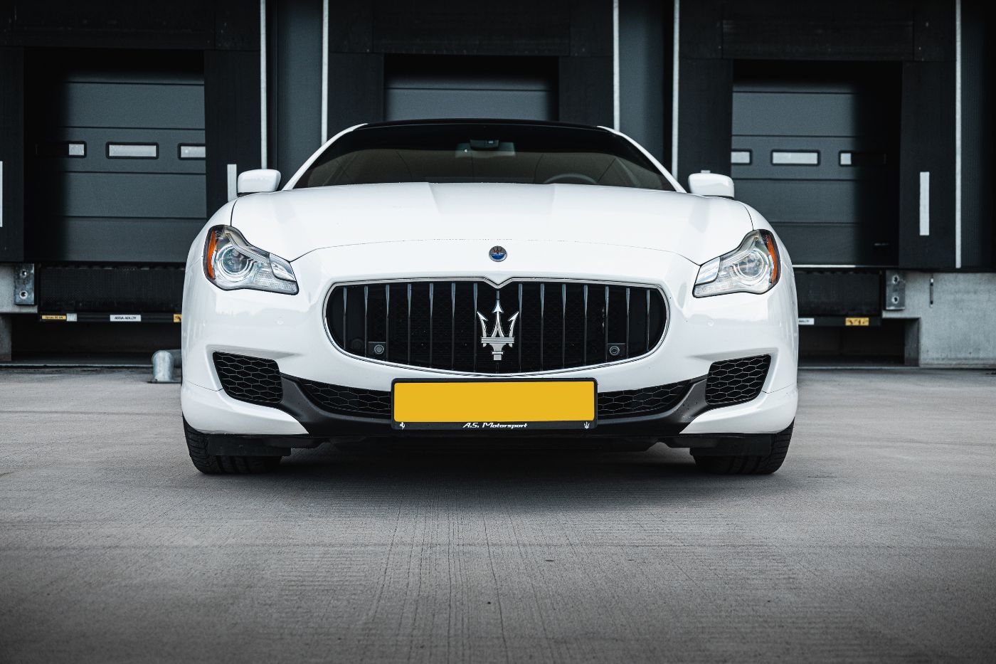 Rijden in een Maserati