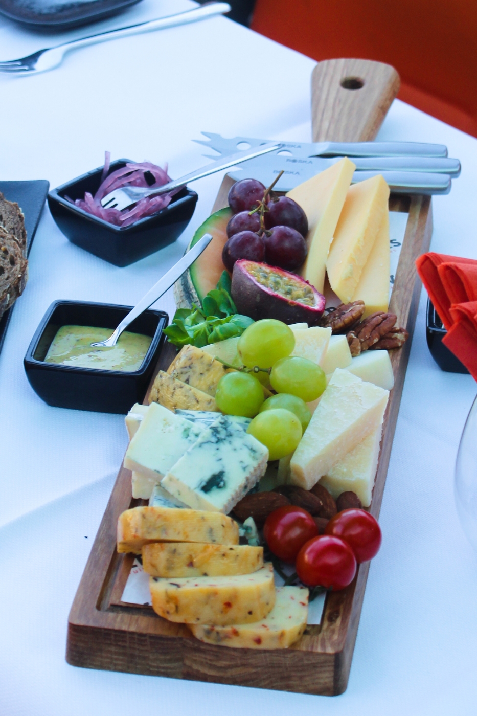 Cheese en wine cruise