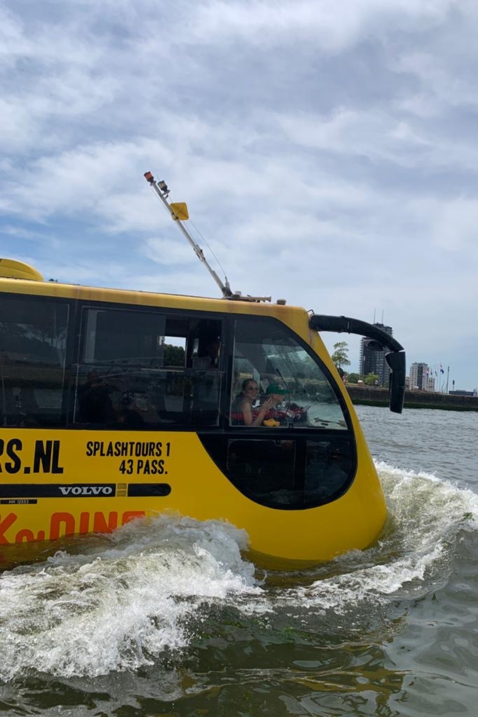 Splash tours