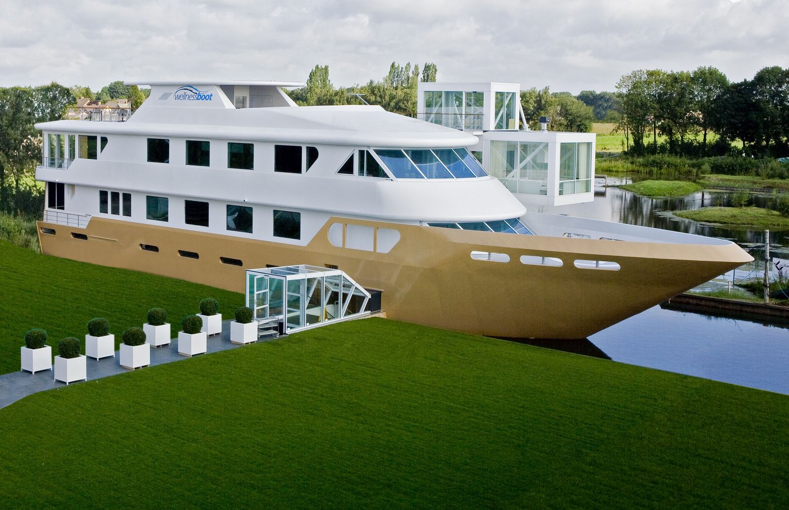 Heerlijk relaxen op dé Wellnessboot