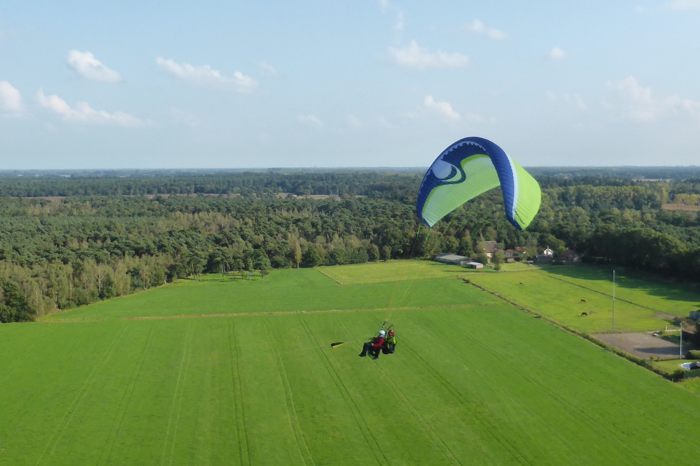 Paragliding introductieles