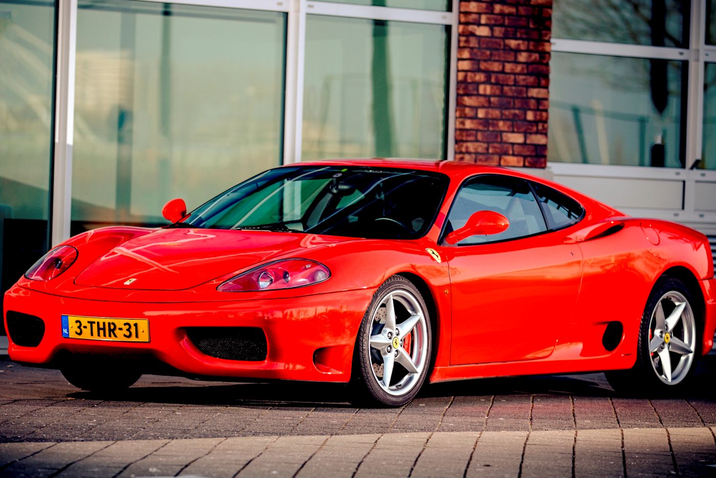 Rijden in een Ferrari 360 moderna cadeau