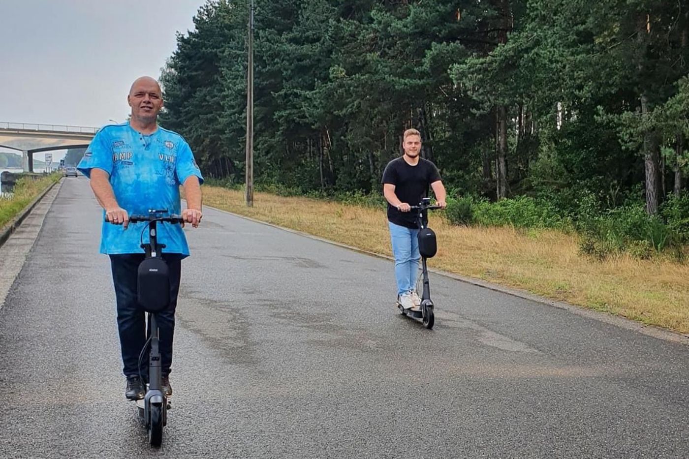 Samen toeren met een E-step