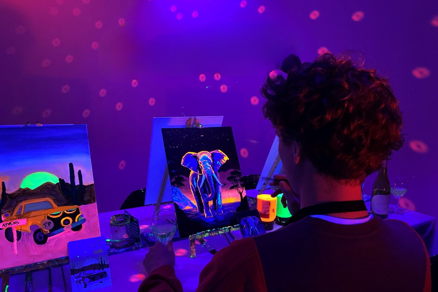 Glow in the dark schilderen