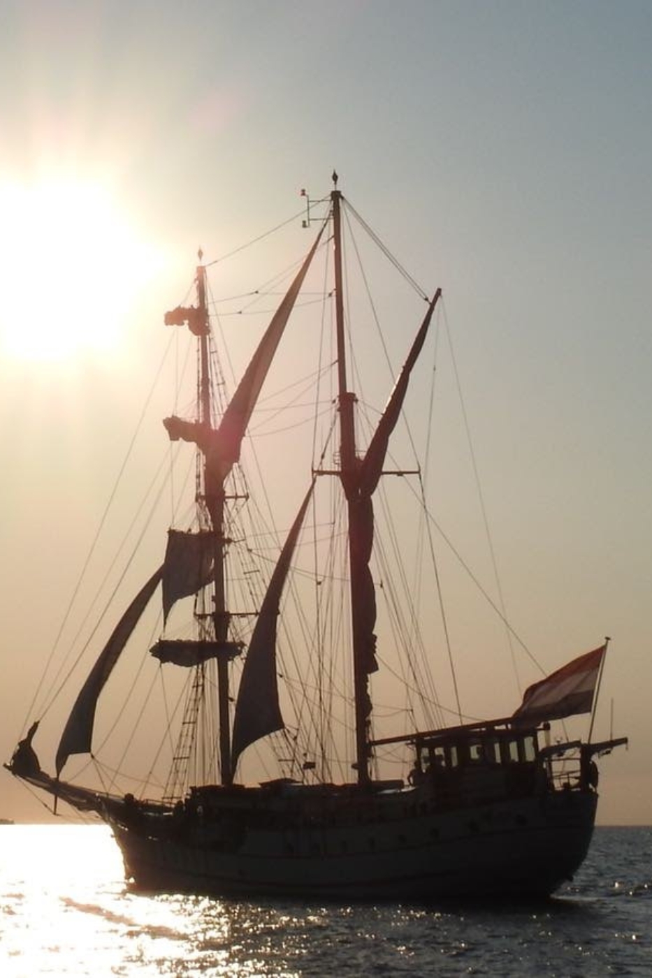 Sunset cruise over het IJsselmeer