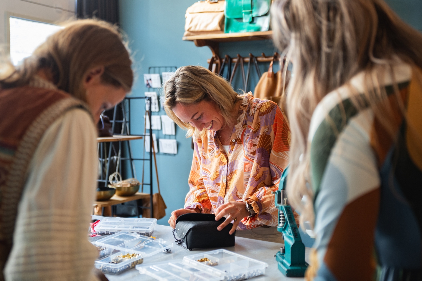 workshop leren clutch maken cadeau