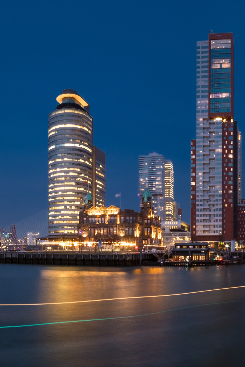 Rotterdam by night cruise