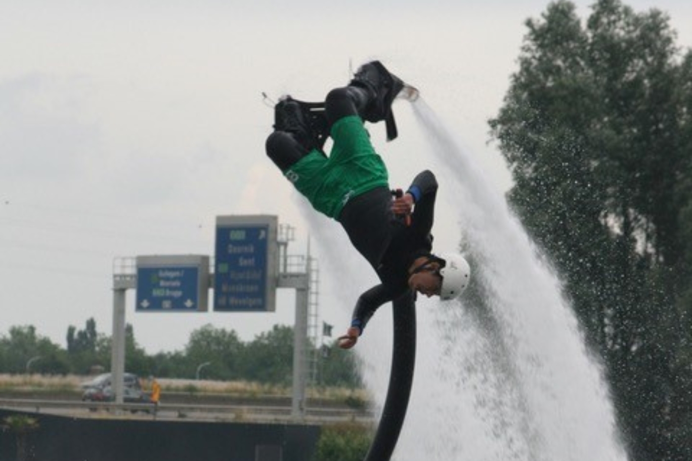 Flyboarden