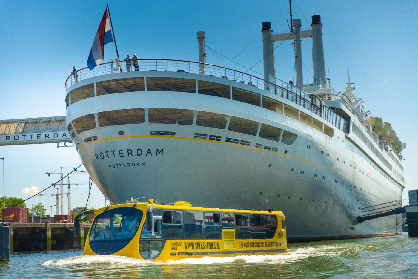 Splash tours